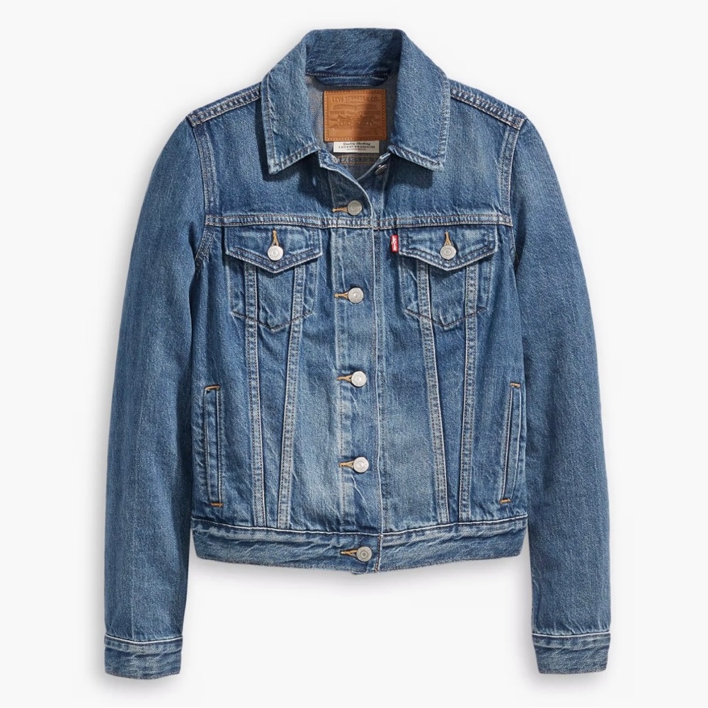 LEVI’S DENIM TRUCKER JACKET NWT Size Small